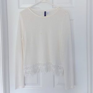 Sweater with lace on bottom